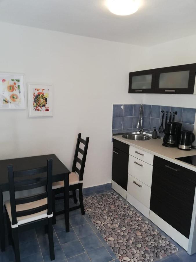 Ferienhaus Bozena Appartment 1 브르사르 외부 사진